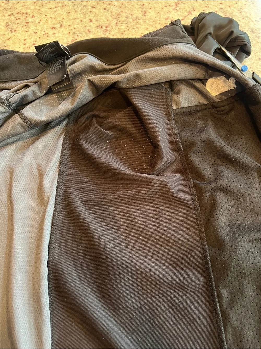 The North Face Softshell Men’s Medium Black Summit Series Windstopper Jacket